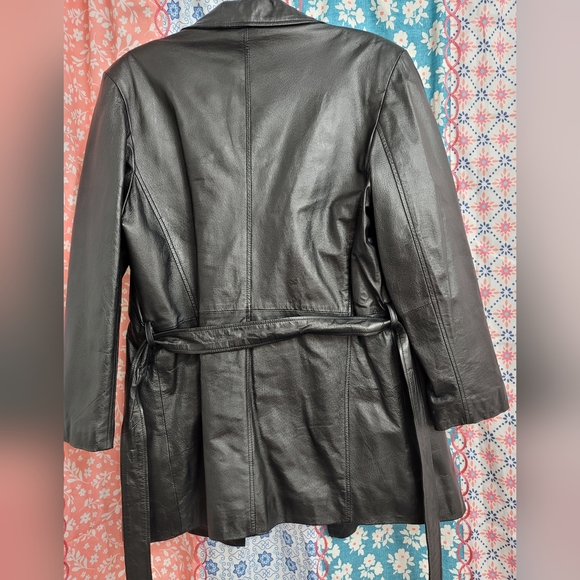 NWOT. Amalfi Leather double breasted womens jacket. Size M. (686) - Picture 6 of 6